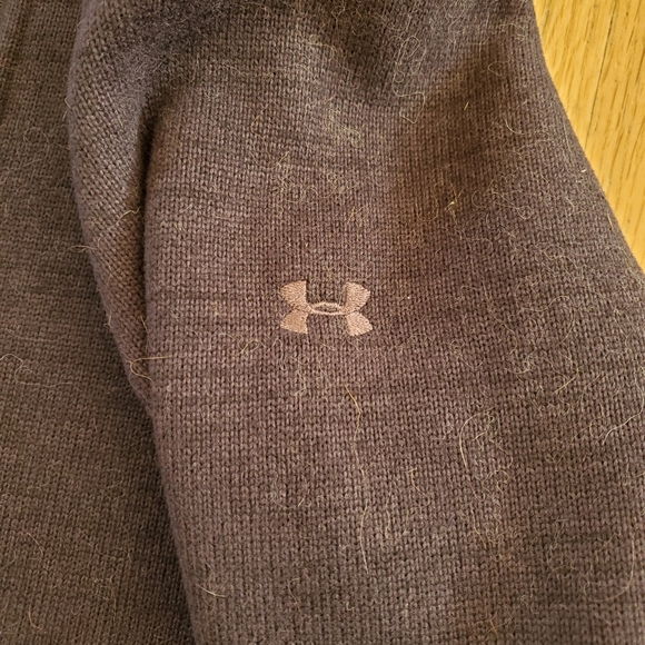 UNDER ARMOR Hoodie - Picture 5 of 6